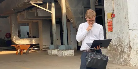 Jérôme at the plant